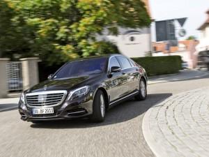 Autonomous Driving Tech Package Will Be An Option On Mercedes Vehicles By 2020